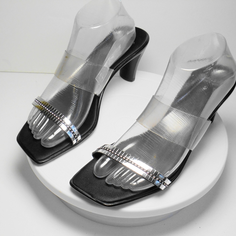 Contesa--Cute, Sexy Silver & Black Mule 9